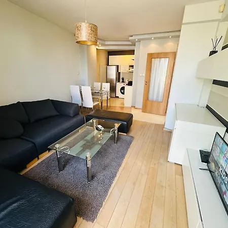 Student Town 1bdr Lägenhet *