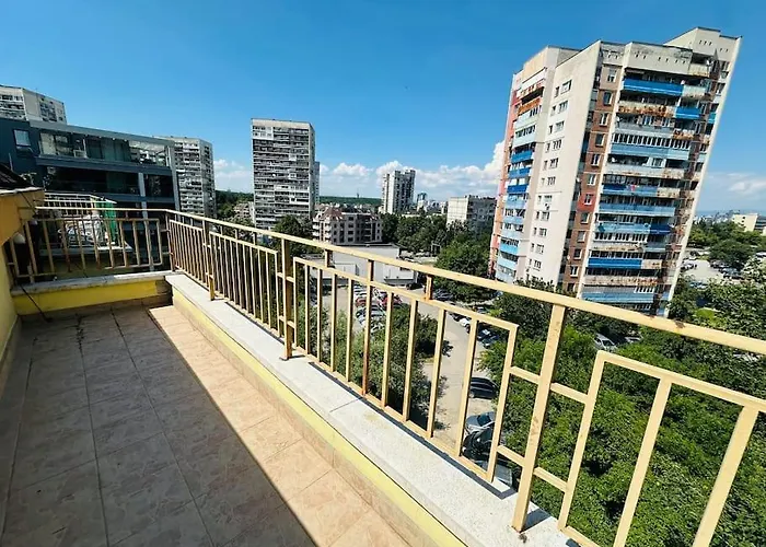 Student Town 1bdr Appartement *